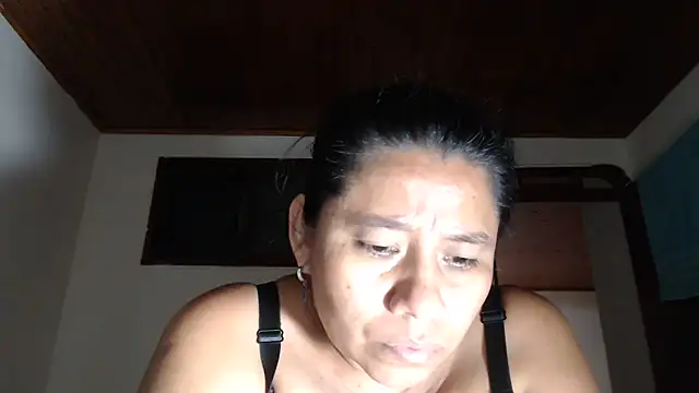 adrixxx38 webcam
