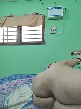 Tamil-mayasri live cam on StripChat