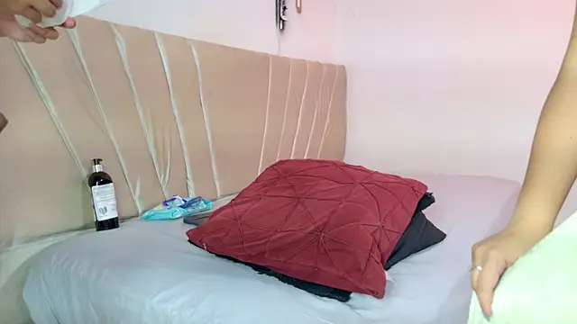 aly_n_sebas webcam