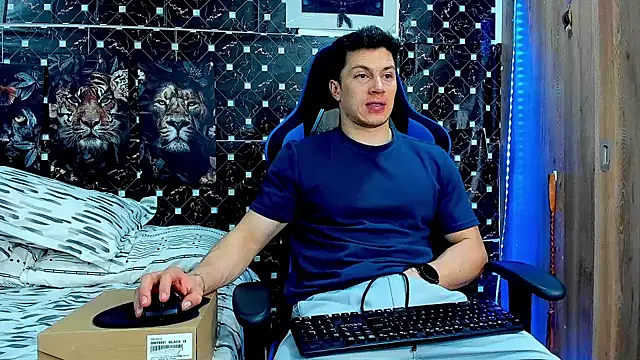 javiersexymann webcam