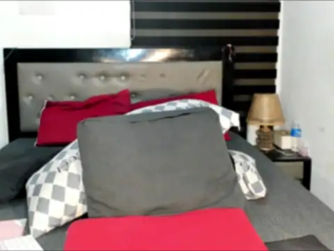 Johannah_khalifa live cam on StripChat