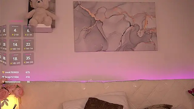ShyEmma_ live cam on StripChat