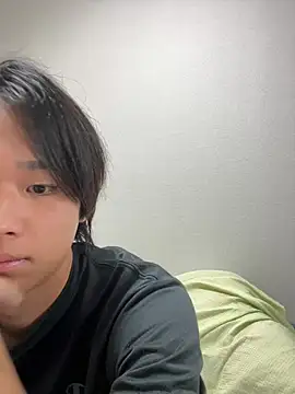 nagi_112 live cam on StripChat