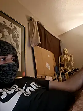 DaUninut696 webcam