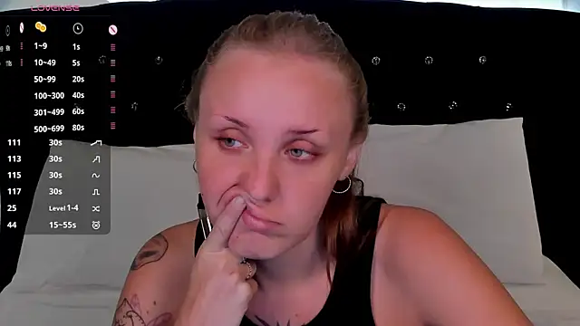 LianaFord live cam on StripChat
