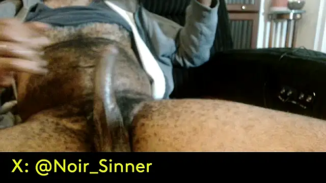 sinnernoir live cam on StripChat
