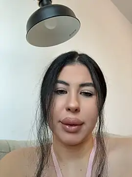 DaianaKimberly webcam