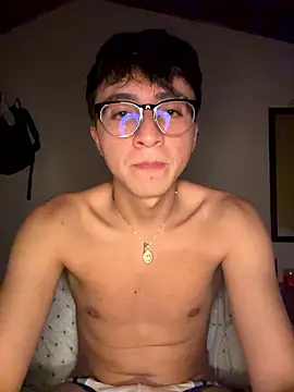 CamiRojas_boy webcam