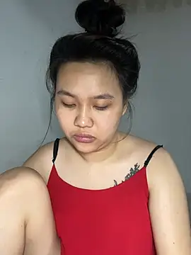 Almira6868 webcam