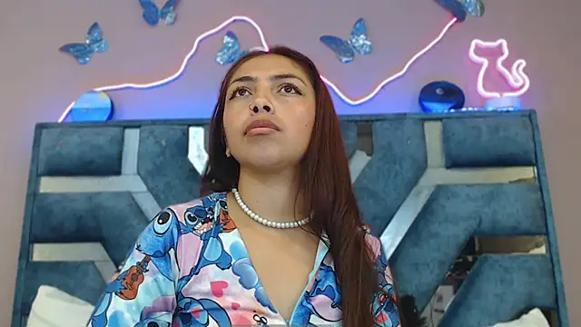 sofia_hot- (F young) - 🎀MASTURBATION WITH FINGERS+PLUG💗