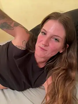 bambimiel - Bambimiel's free webcam - UK Sex Cams