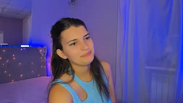 Laura_Leee webcam