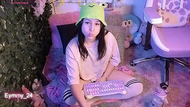 Eymmy_24 live cam