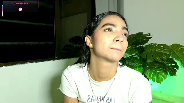 adelineevs webcam