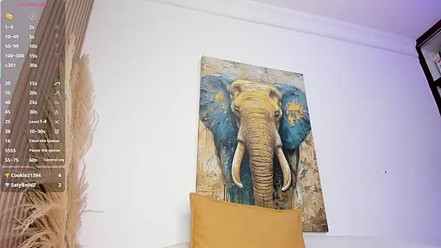 lili_starxoxo webcam