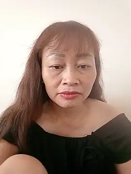 Baby-ladyboobs2026 webcam