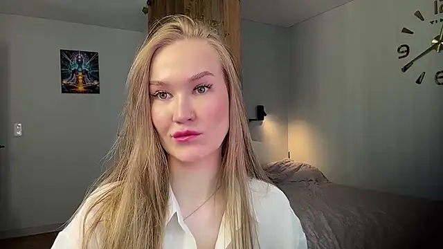 LustfulDiana webcam