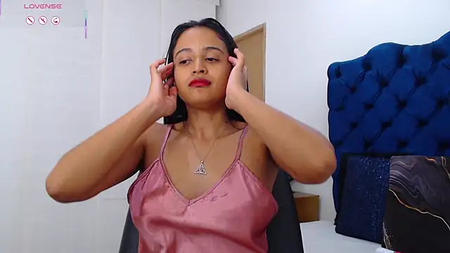 Lili666_ live cam