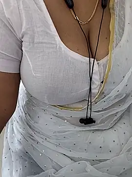 Tamil-ranjitha07 live cam