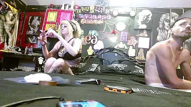 DaddyAndSplashQueen webcam