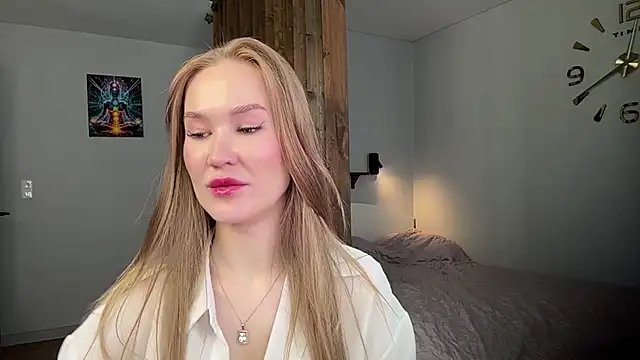 LustfulDiana webcam