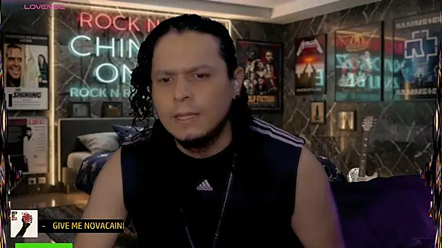 chino_roz webcam