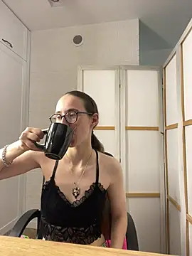 MartiniiSelenna webcam