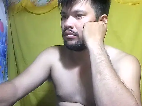 HairyHottestpinoyHandsome webcam