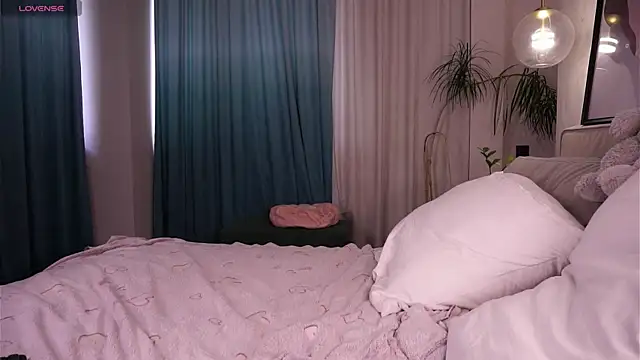 QueenieGitt webcam