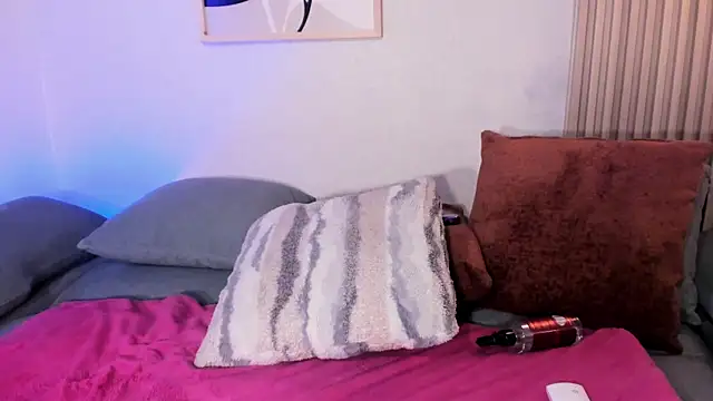 HannahSkies live cam on StripChat