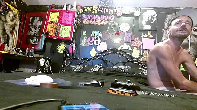 DaddyAndSplashQueen webcam