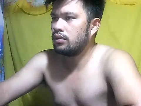 HairyHottestpinoyHandsome webcam