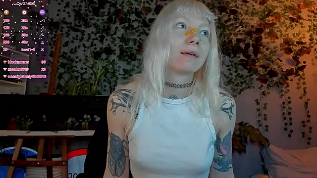 tattoo_art_baby webcam