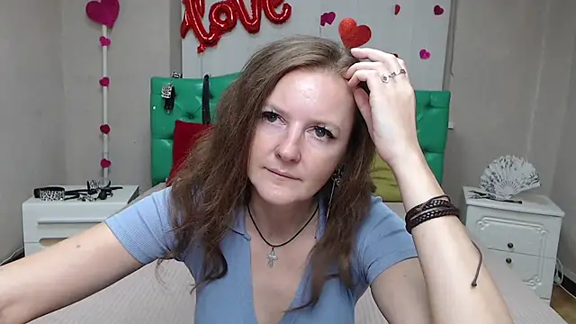 meganpirs - MeganPirs's free webcam - UK Sex Cams