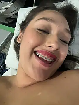 Naughty-Samanta- webcam