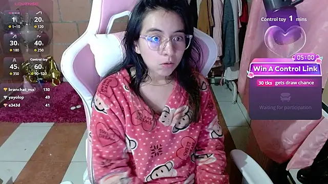 Maggie_Fox3 live cam on StripChat