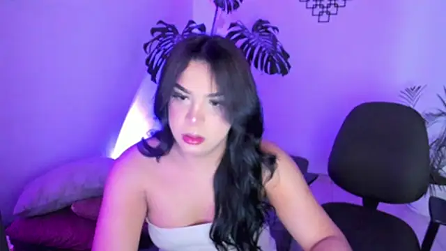linda_zaam83866 webcam