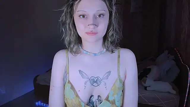 MariaMango webcam