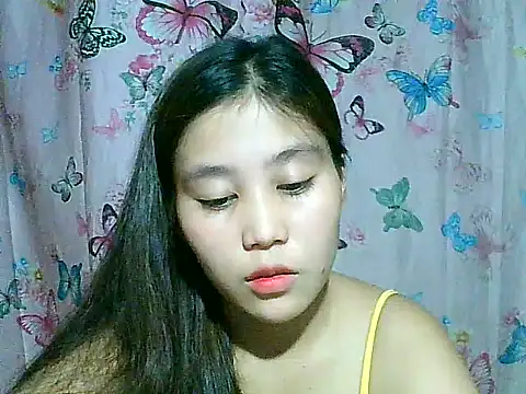 SexyAsianPussy4u webcam