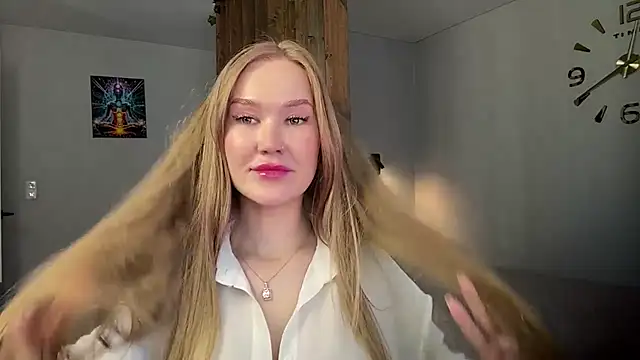 LustfulDiana webcam