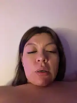 AnnaSanchez webcam