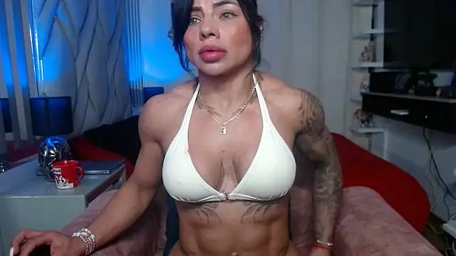 nati_muscle webcam