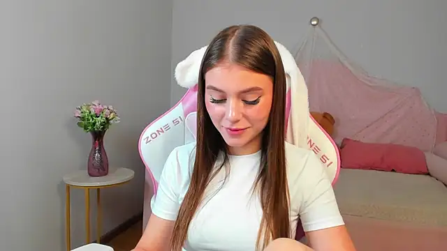 EricaFoxes webcam