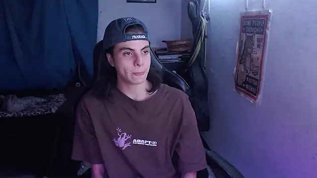 Elastic_Fantasy webcam