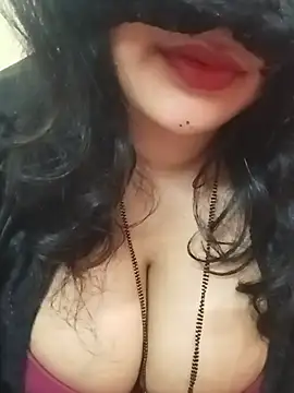 MONA_DARLING31 webcam
