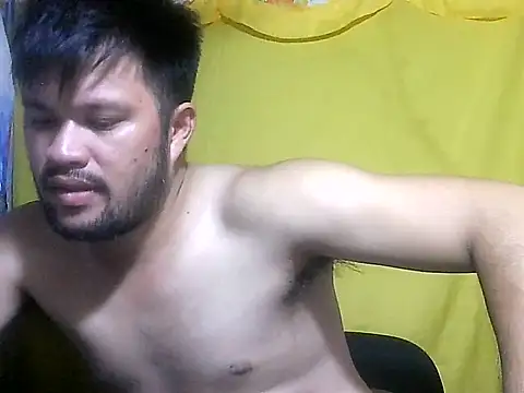 HairyHottestpinoyHandsome webcam