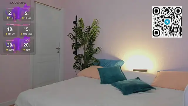 Linda__Bloom webcam