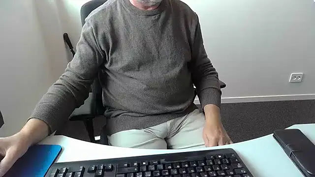 buggemann (M grandpa) - #balds #beardy #bisexuals #cam2cam #cheapest-privates #cumshot #ejaculation #european #finnish #grandpas #hd #masturbation #medium #mustache #nipple-toys #nordic #norwegian #office #scandinavian #small-audience #striptease #white