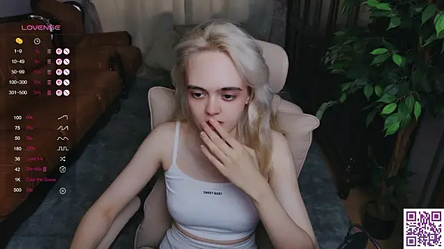 Oxcy_Secret webcam
