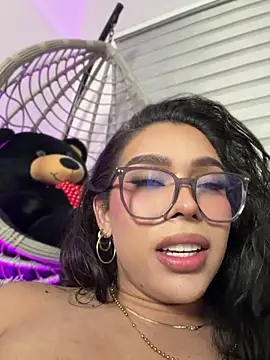 Samantha_Bernardo webcam